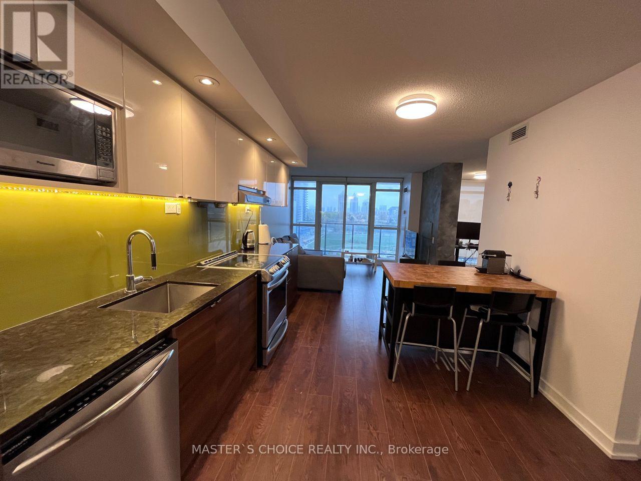 1717 - 121 Mcmahon Drive, Toronto, Ontario  M2K 0C1 - Photo 4 - C13220812