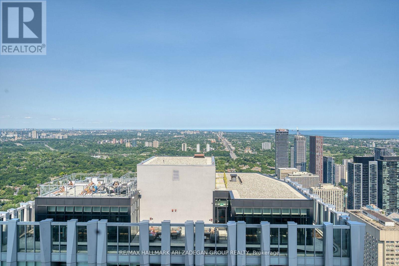 5806 - 11 Yorkville Avenue, Toronto, Ontario  M4W 1L2 - Photo 23 - C13220822