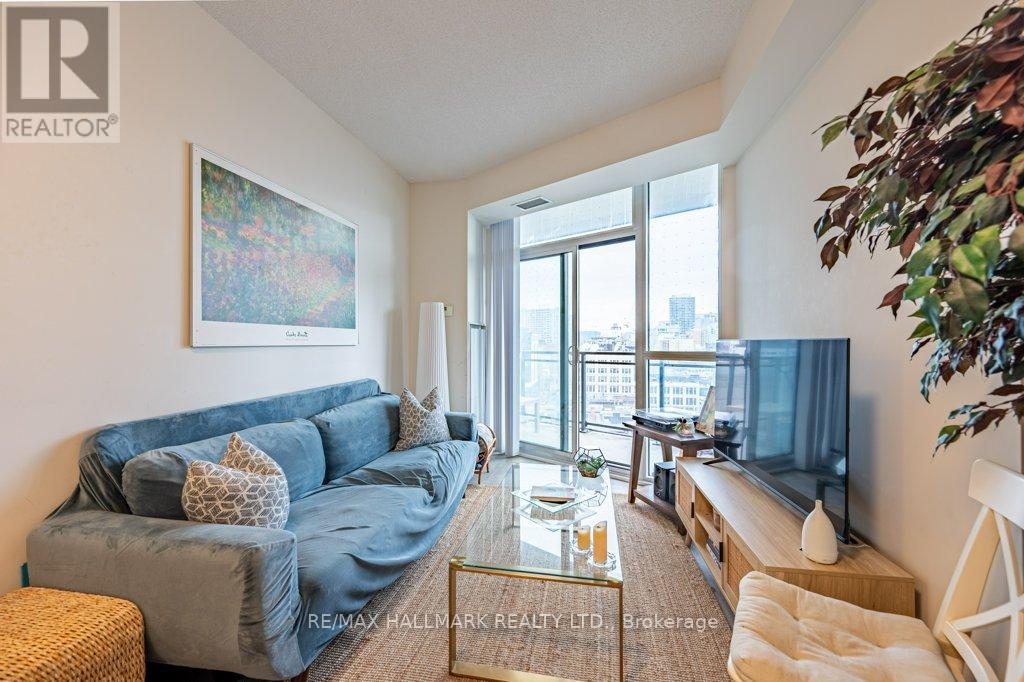 1006 - 99 John Street, Toronto, Ontario  M5V 0S6 - Photo 5 - C13220836