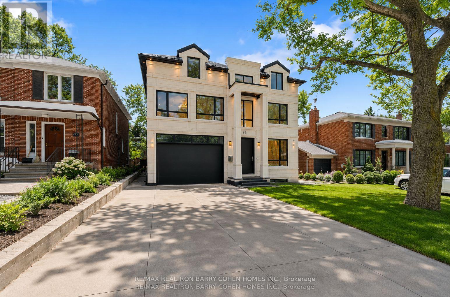 615 Briar Hill Avenue, Toronto, Ontario  M5N 1N4 - Photo 2 - C13220884