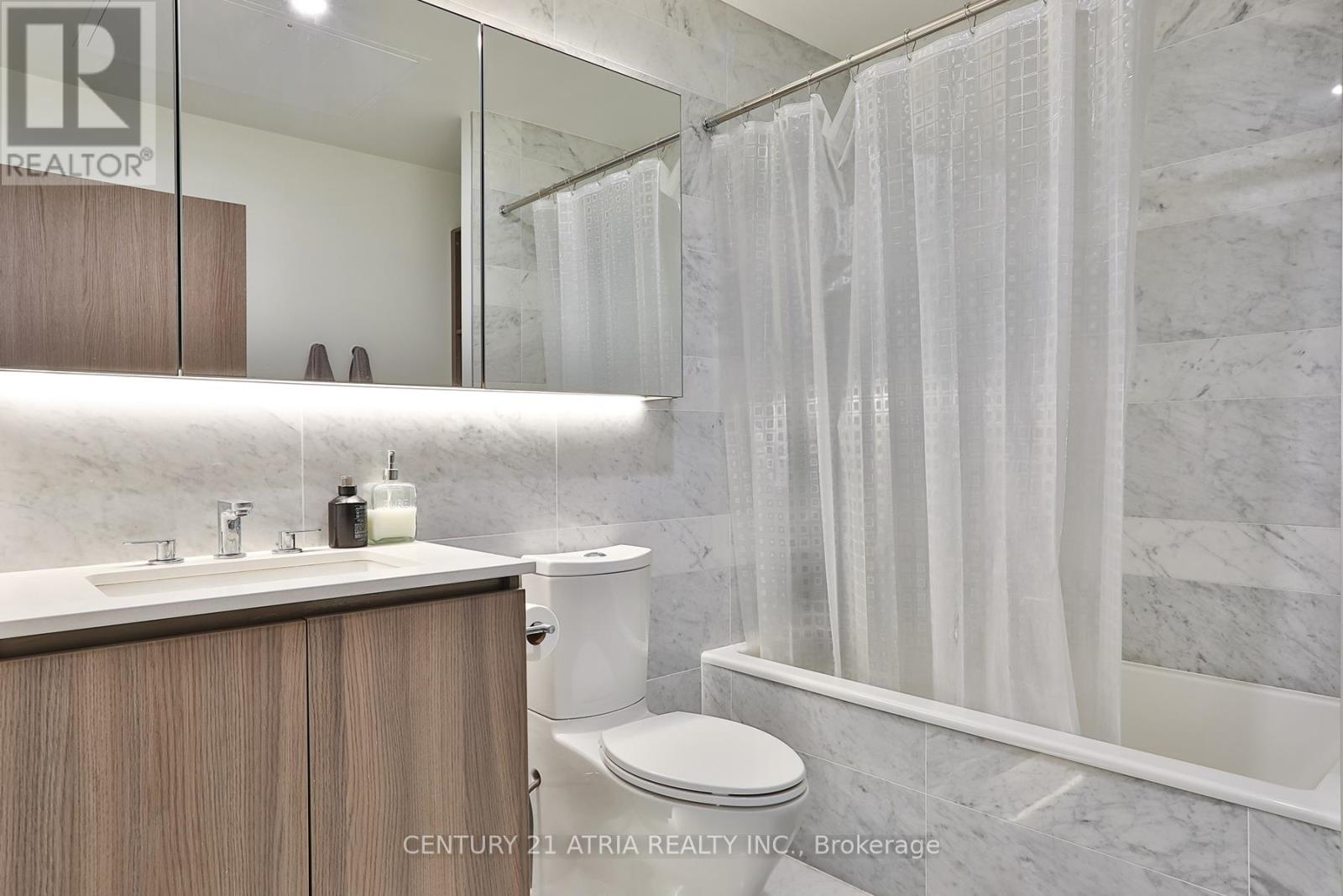 3715 - 19 Bathurst Street, Toronto, Ontario  M5V 0R9 - Photo 13 - C13220968