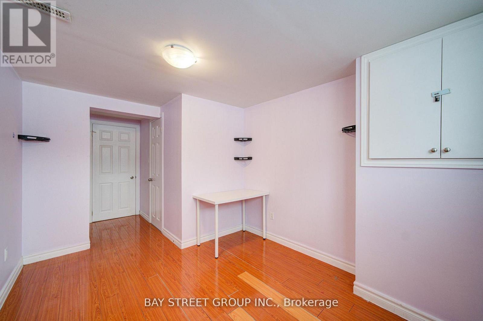 Bsmt - 5 Lockdare Street, Toronto, Ontario  M1S 2Z5 - Photo 11 - E13220612