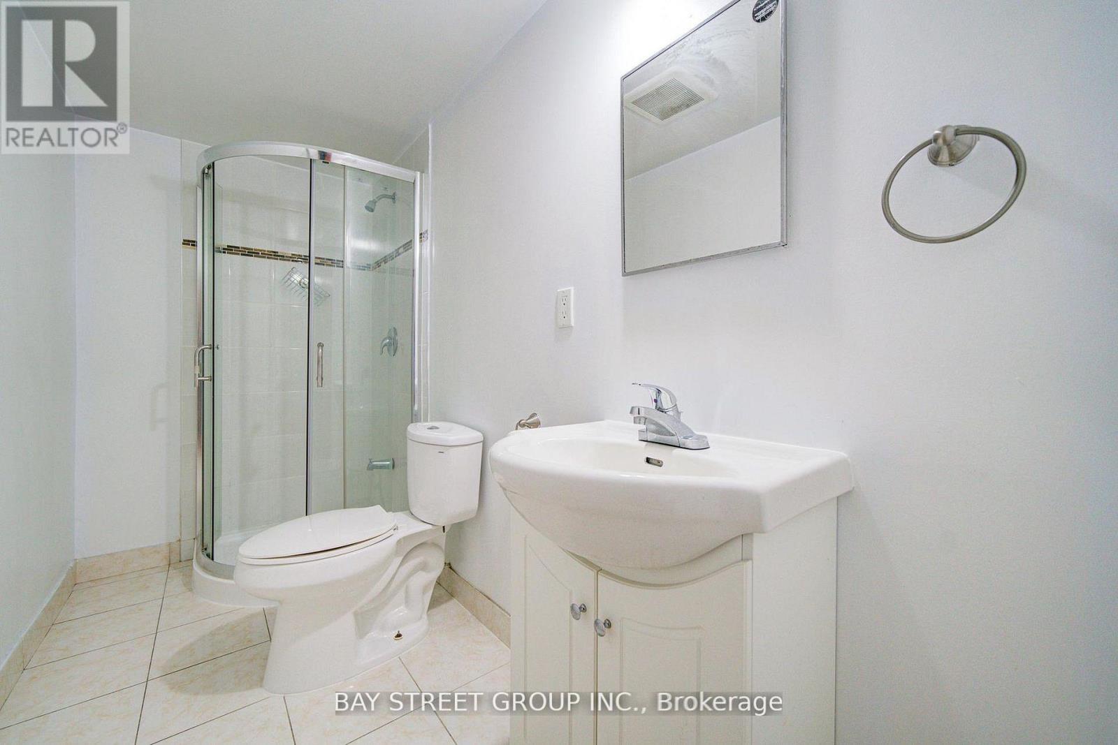 Bsmt - 5 Lockdare Street, Toronto, Ontario  M1S 2Z5 - Photo 16 - E13220612
