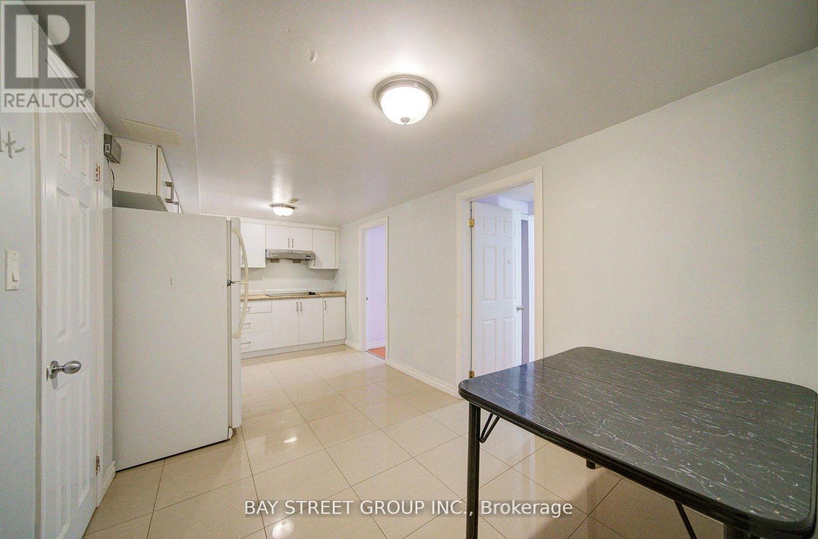Bsmt - 5 Lockdare Street, Toronto, Ontario  M1S 2Z5 - Photo 3 - E13220612