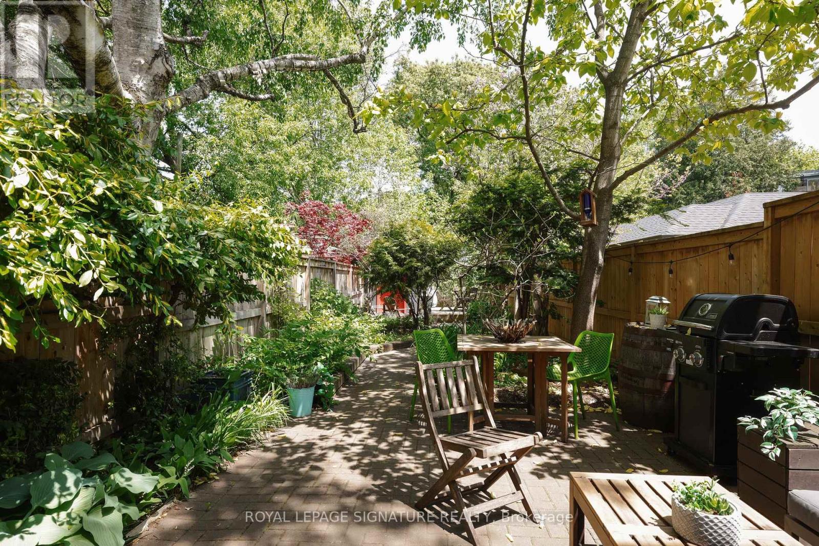 105 De Grassi Street, Toronto, Ontario  M4M 2K5 - Photo 27 - E13220638