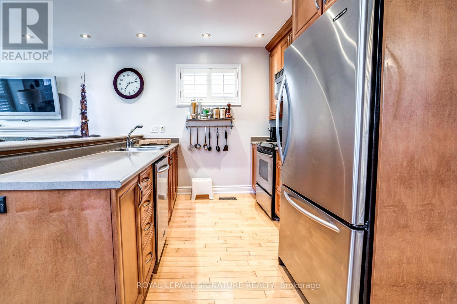 Main Fl - 33 Athlone Road, Toronto, Ontario  M4J 4H3 - Photo 12 - E13220704