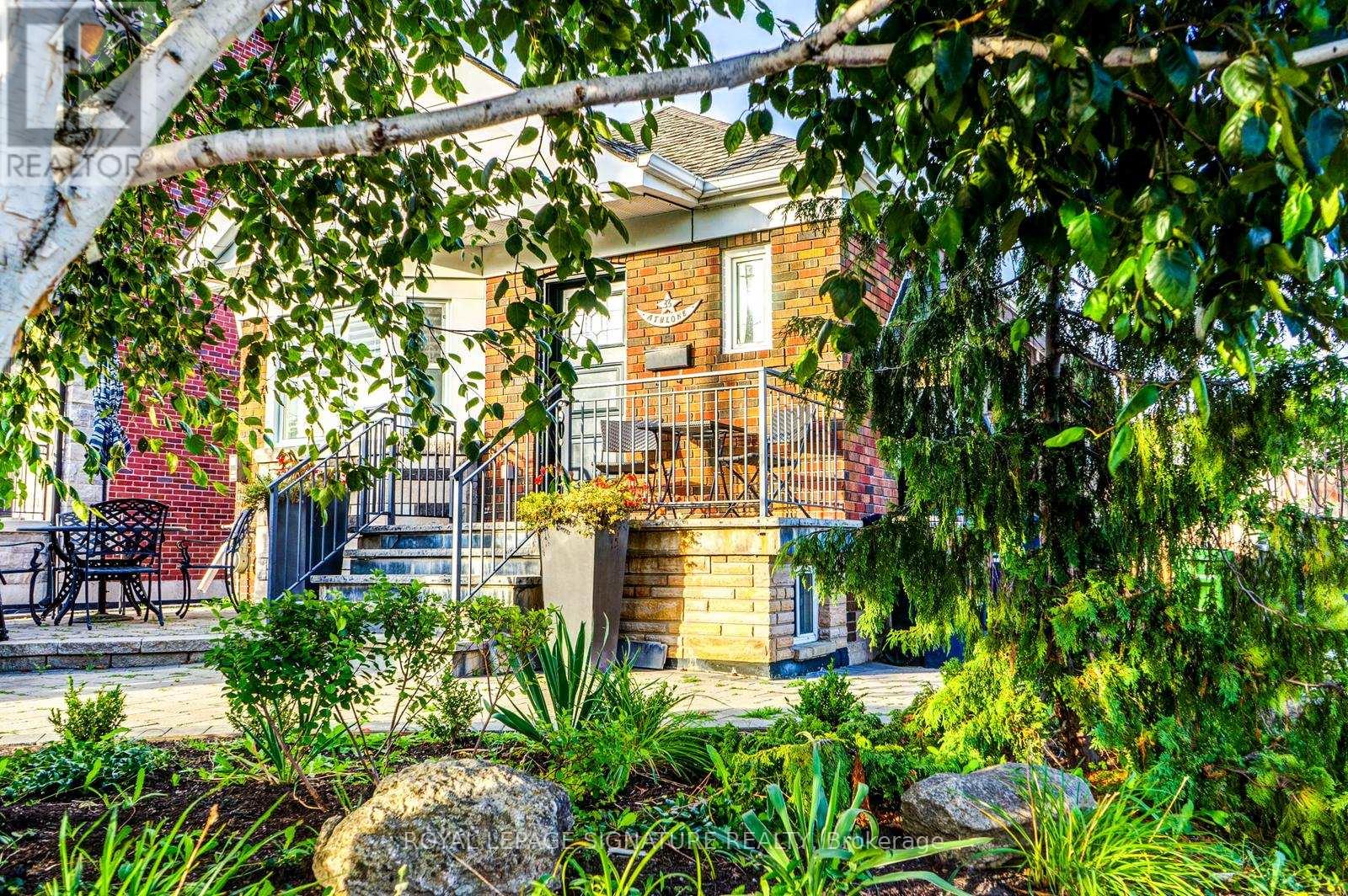 Main Fl - 33 Athlone Road, Toronto, Ontario  M4J 4H3 - Photo 2 - E13220704