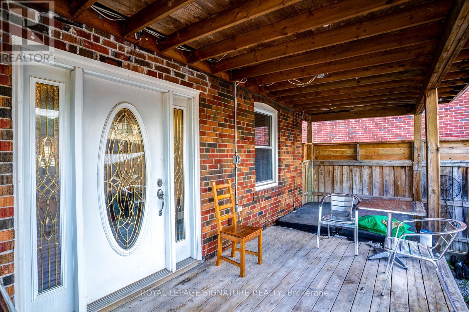 Main Fl - 33 Athlone Road, Toronto, Ontario  M4J 4H3 - Photo 23 - E13220704