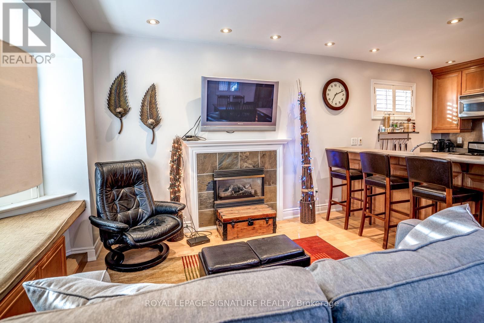 Main Fl - 33 Athlone Road, Toronto, Ontario  M4J 4H3 - Photo 6 - E13220704
