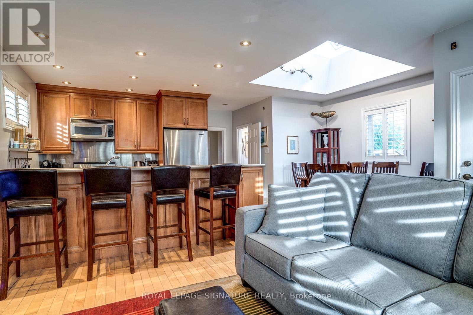 Main Fl - 33 Athlone Road, Toronto, Ontario  M4J 4H3 - Photo 9 - E13220704