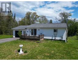 21 Eley RD, Iron Bridge, Ontario