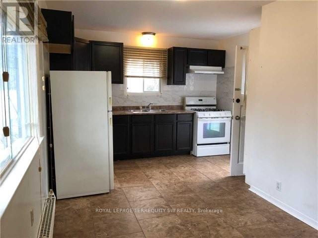 Main - 61 Cedar Drive, Toronto, Ontario  M1J 3E9 - Photo 3 - E13220780