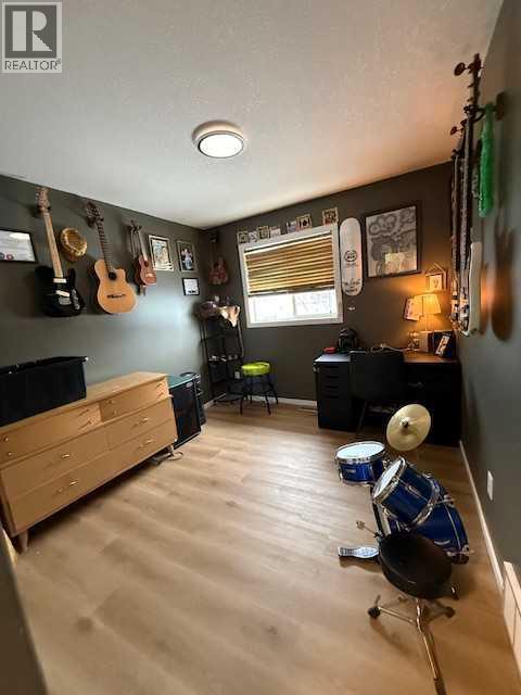 27 Bison Crescent, High Level, Alberta  T0H 1Z0 - Photo 15 - A2286738