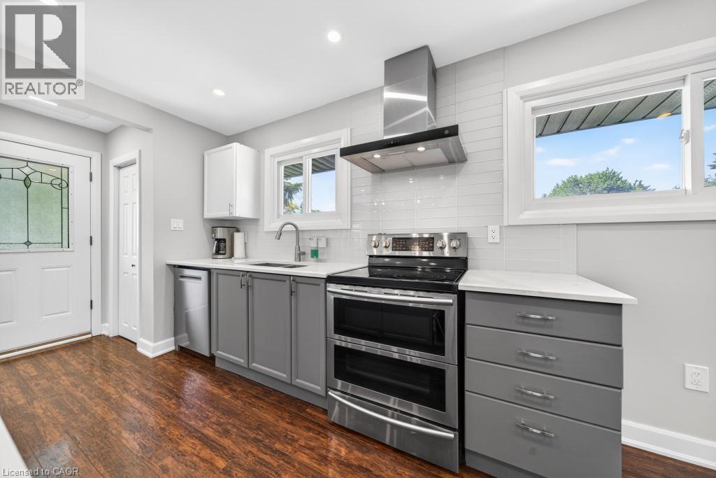 118 West 33rd Street, Hamilton, Ontario  L9C 5J1 - Photo 11 - 40833857