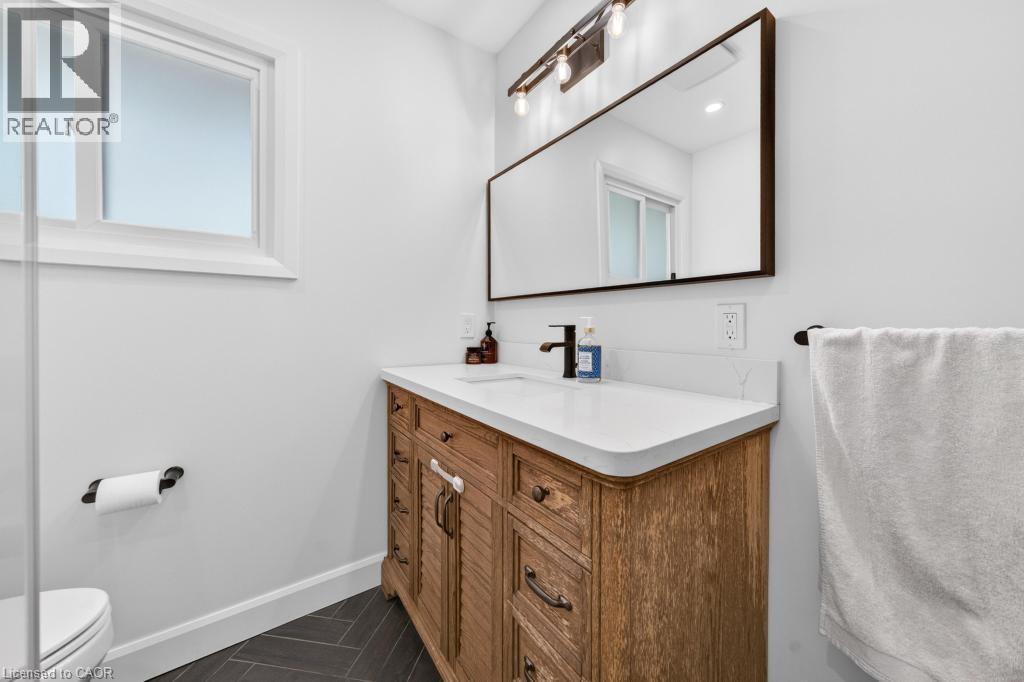 118 West 33rd Street, Hamilton, Ontario  L9C 5J1 - Photo 28 - 40833857
