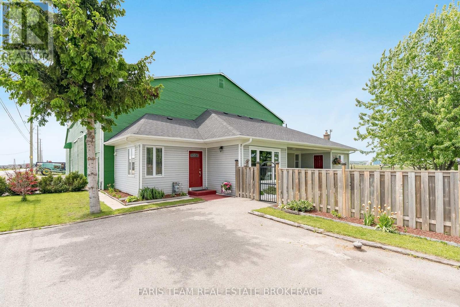 240 King Street, King, Ontario  L3Y 4V9 - Photo 3 - N13220564