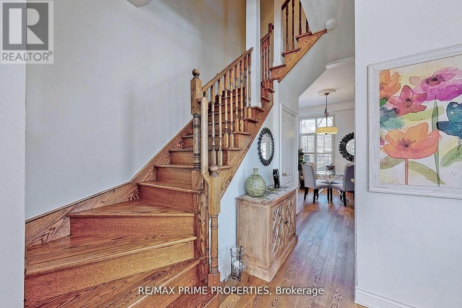 42 Cornell Meadows Avenue, Markham, Ontario  L6B 1B6 - Photo 3 - N13220800
