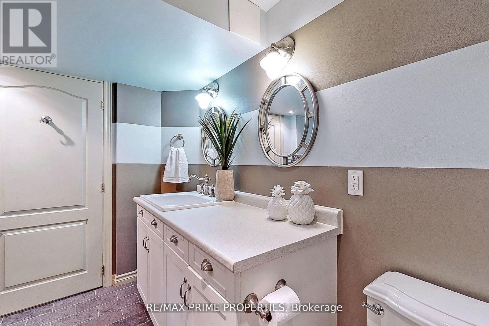 42 Cornell Meadows Avenue, Markham, Ontario  L6B 1B6 - Photo 4 - N13220800
