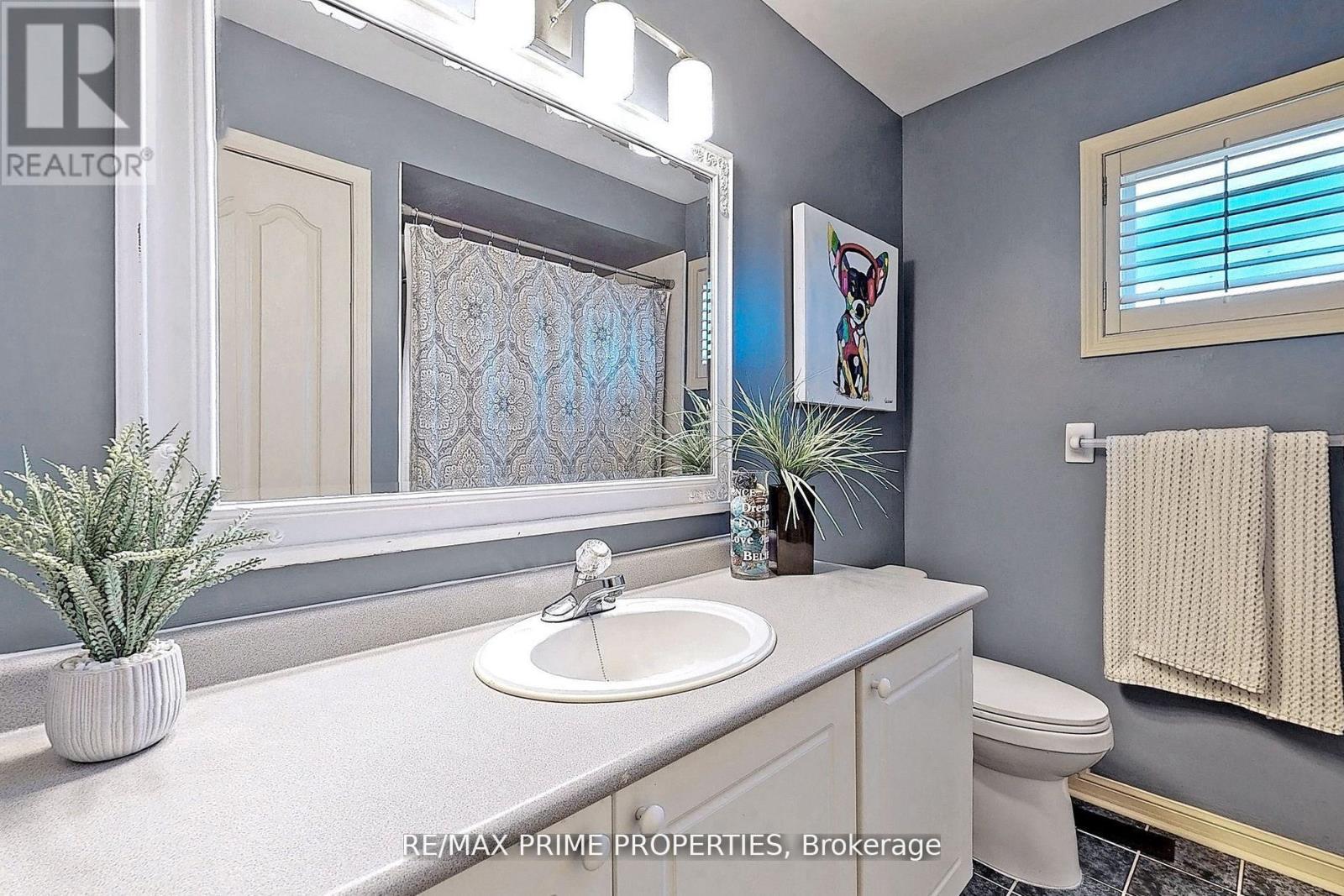 42 Cornell Meadows Avenue, Markham, Ontario  L6B 1B6 - Photo 7 - N13220800