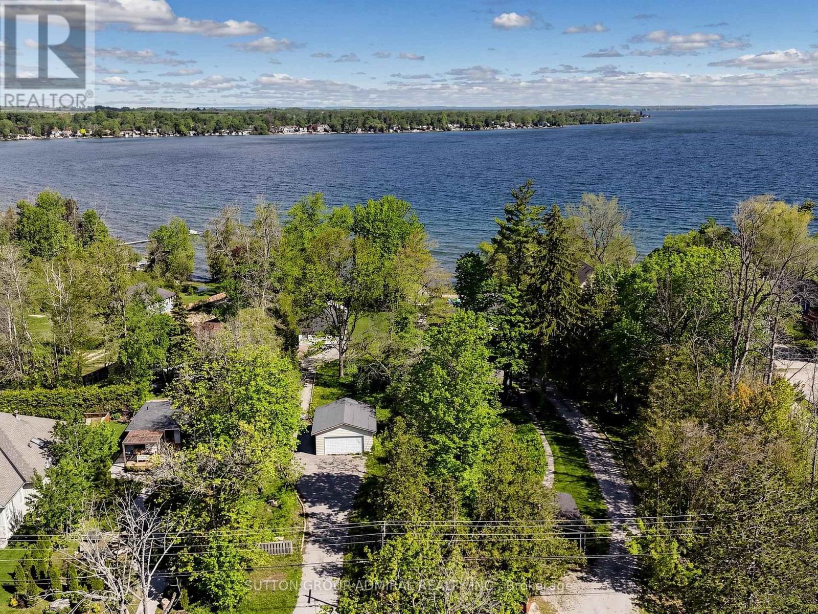 770 Cedarvale Drive, Innisfil, Ontario  L9S 4L4 - Photo 4 - N13220920