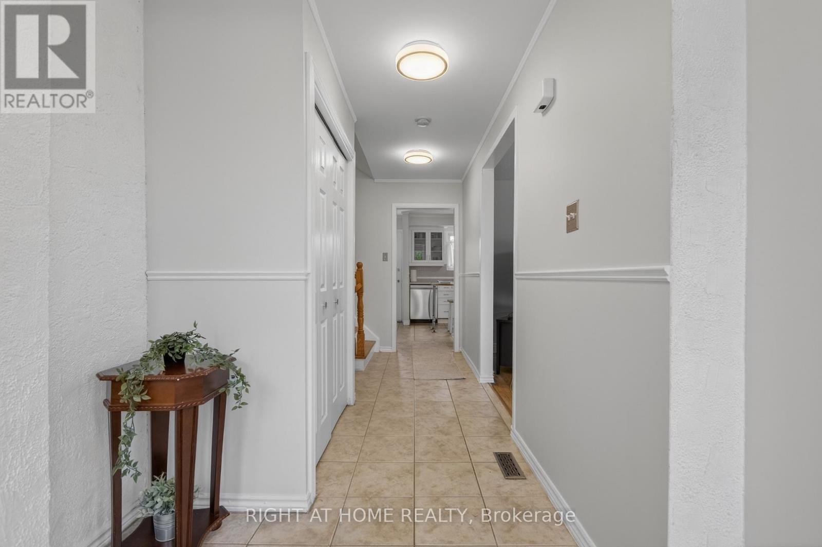 277 Pine Street, Barrie (Bayshore), Ontario  L4N 4J1 - Photo 16 - S13220608