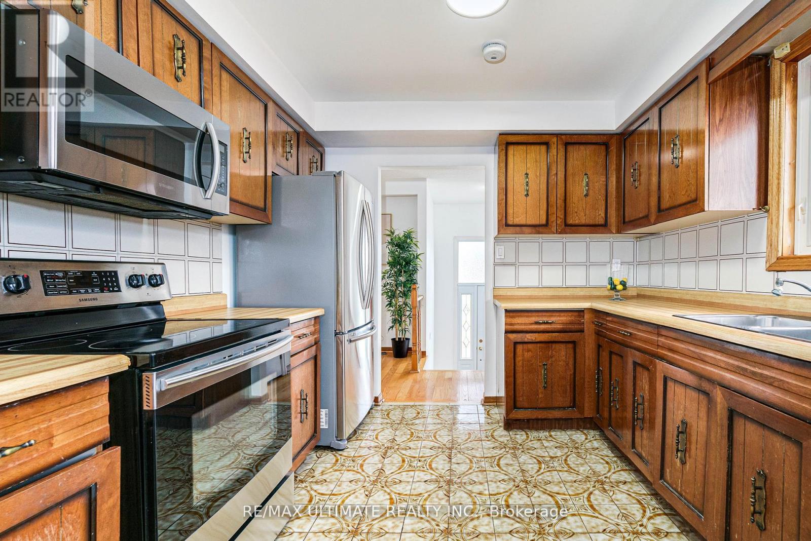 196 Meadows Boulevard, Mississauga, Ontario  L4Z 1J9 - Photo 12 - W13220568