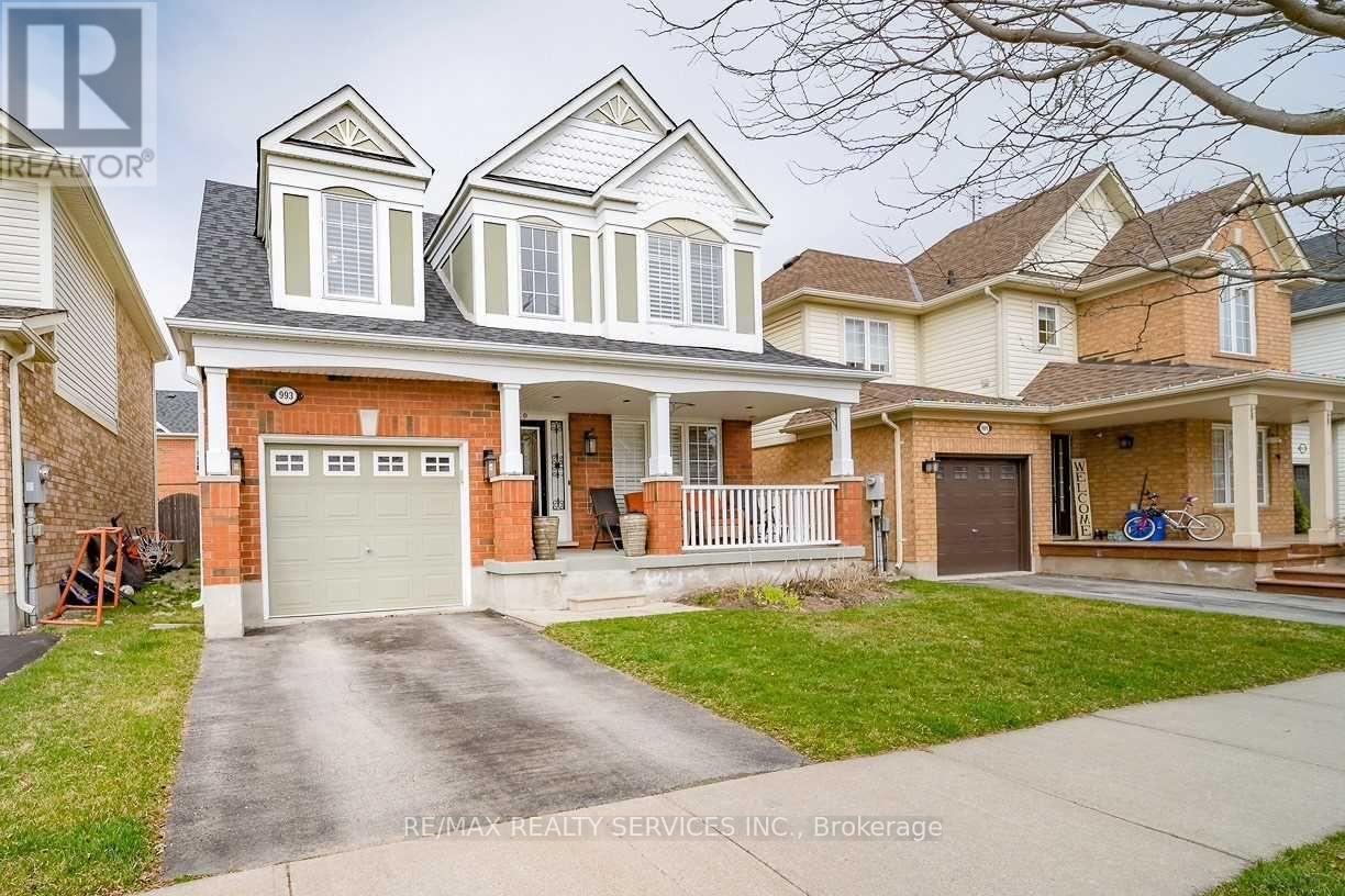 993 HUFFMAN CRESCENT