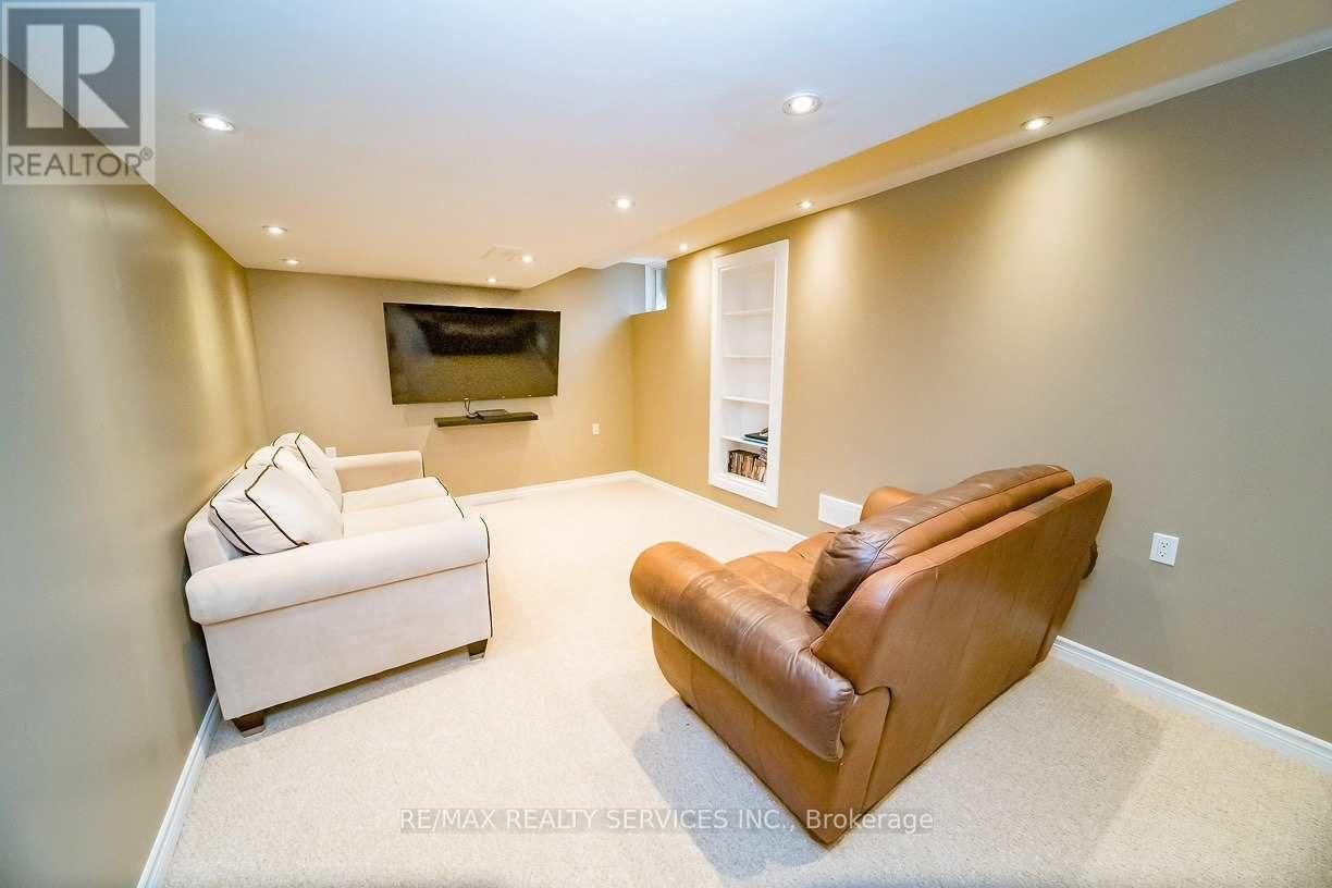 993 Huffman Crescent, Milton, Ontario  L9T 6M4 - Photo 15 - W13220570