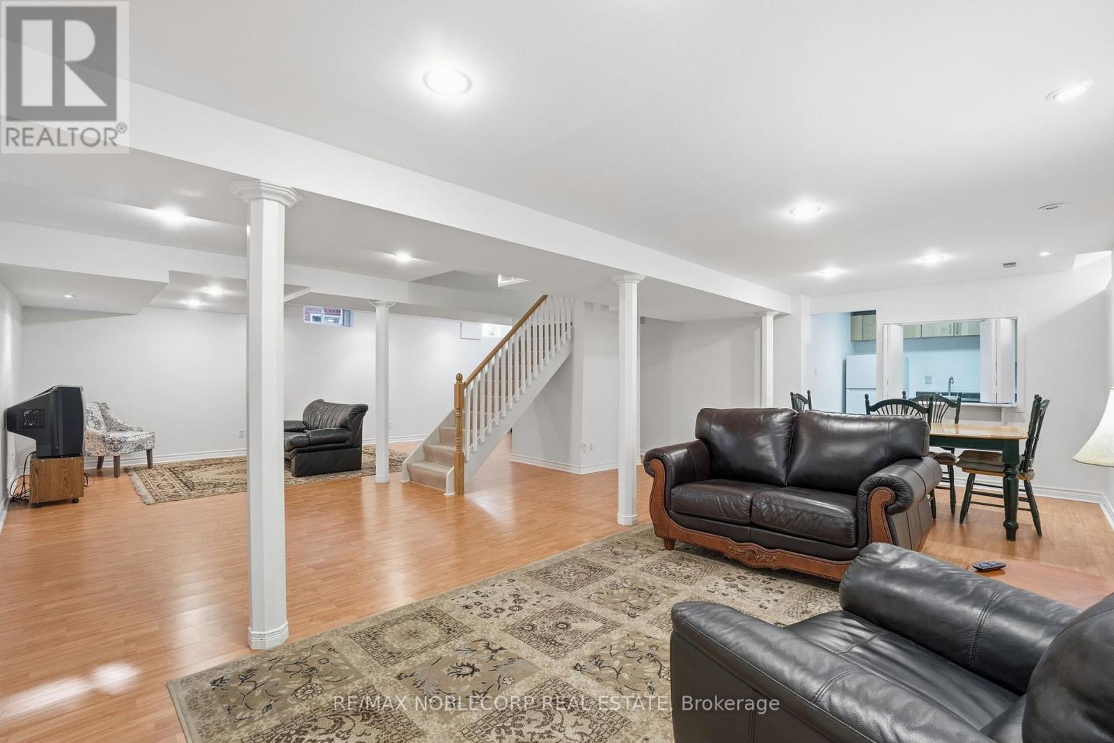 13 Harvestview Avenue, Caledon, Ontario  L7E 1T5 - Photo 33 - W13220610