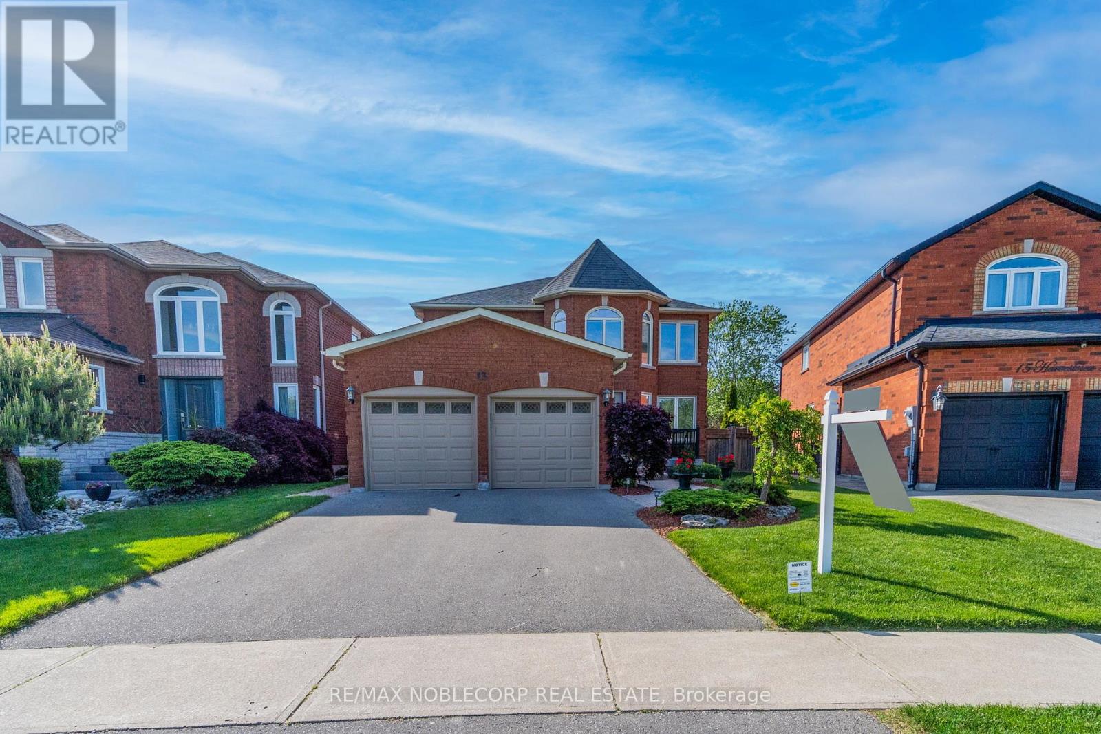 13 Harvestview Avenue, Caledon, Ontario  L7E 1T5 - Photo 6 - W13220610