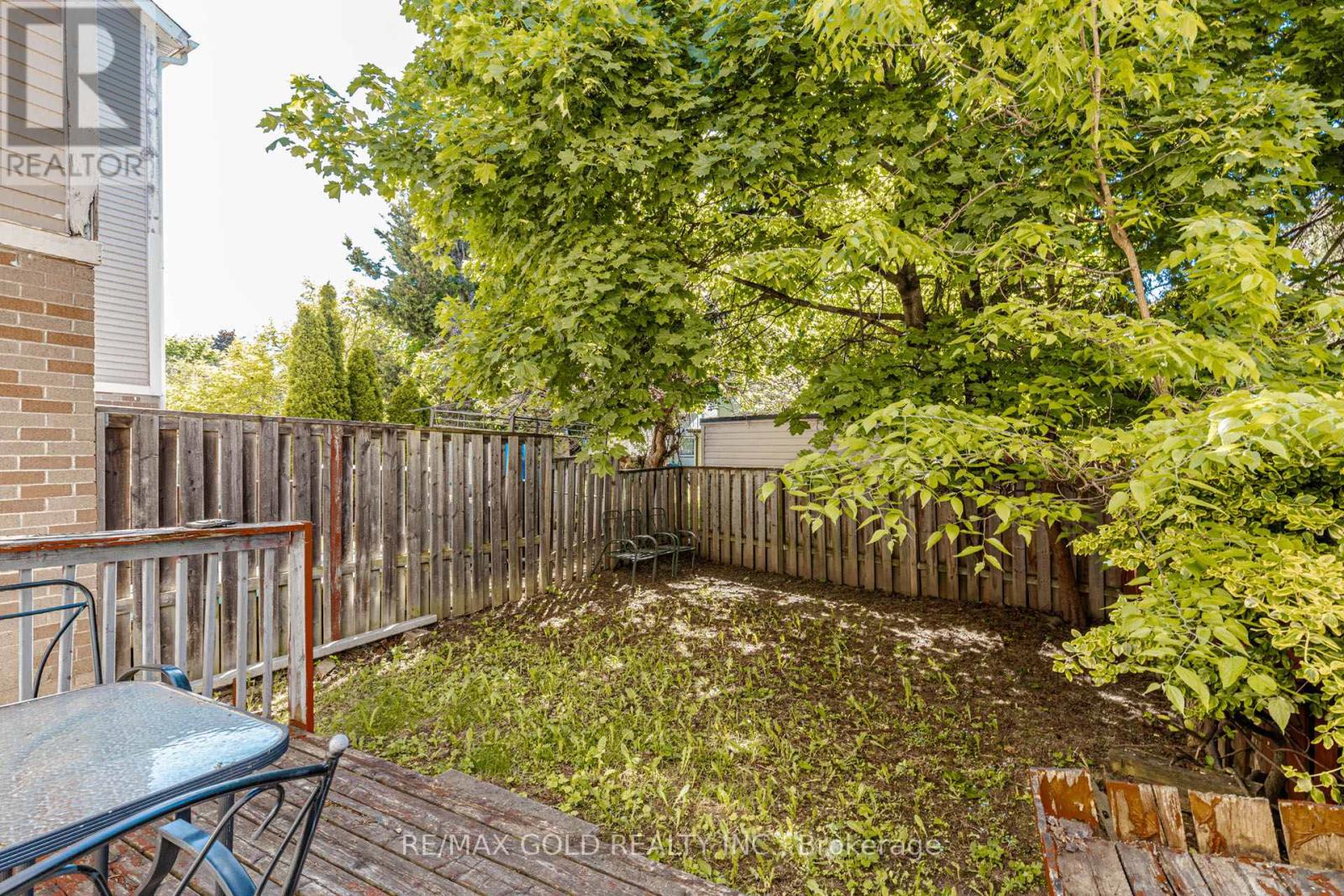 15 Courtleigh Square, Brampton, Ontario  L6Z 1J2 - Photo 24 - W13220674