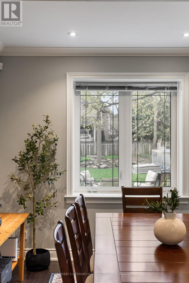 262 Martin Grove Road, Toronto, Ontario  M9B 4L5 - Photo 15 - W13220734
