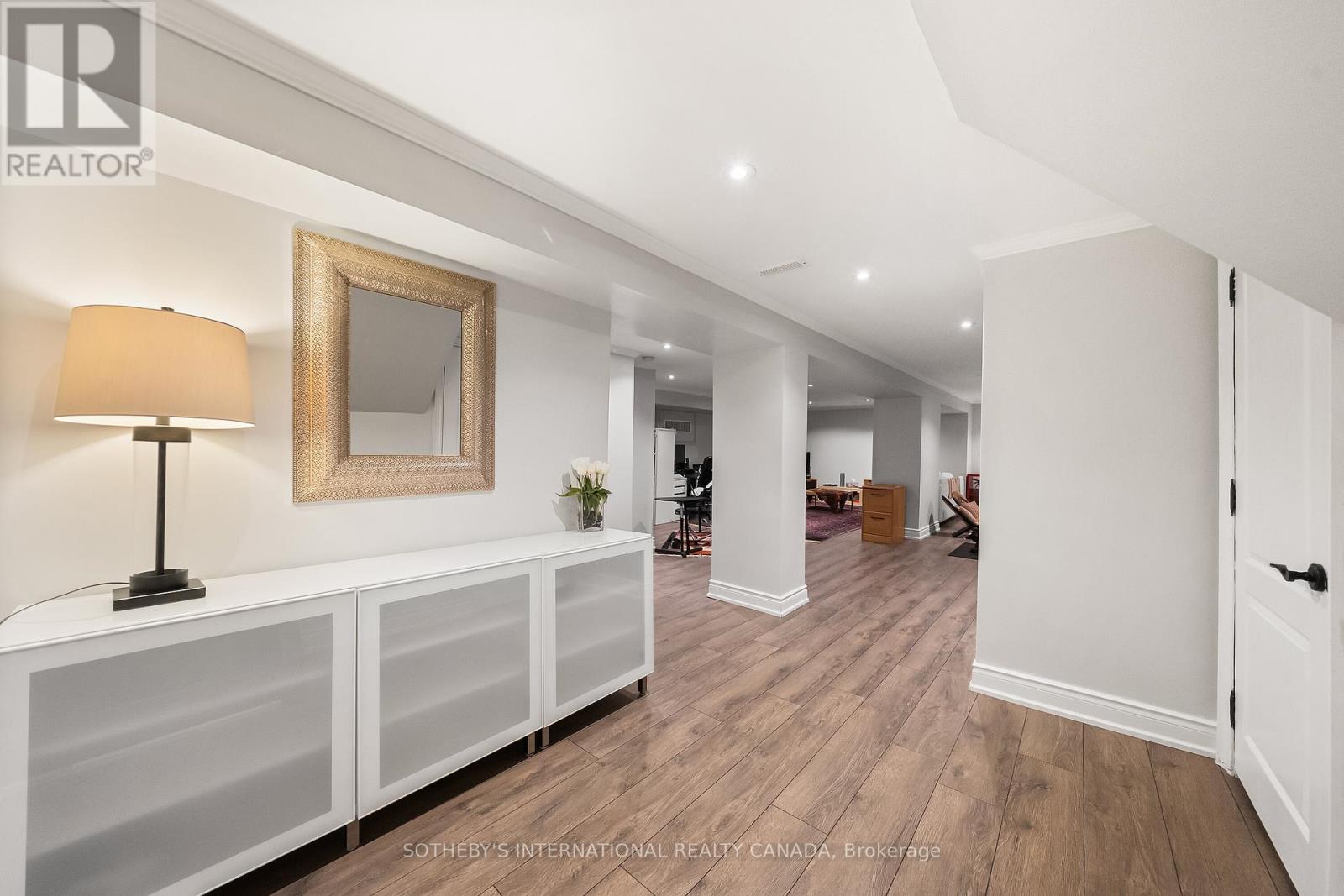 262 Martin Grove Road, Toronto, Ontario  M9B 4L5 - Photo 33 - W13220734