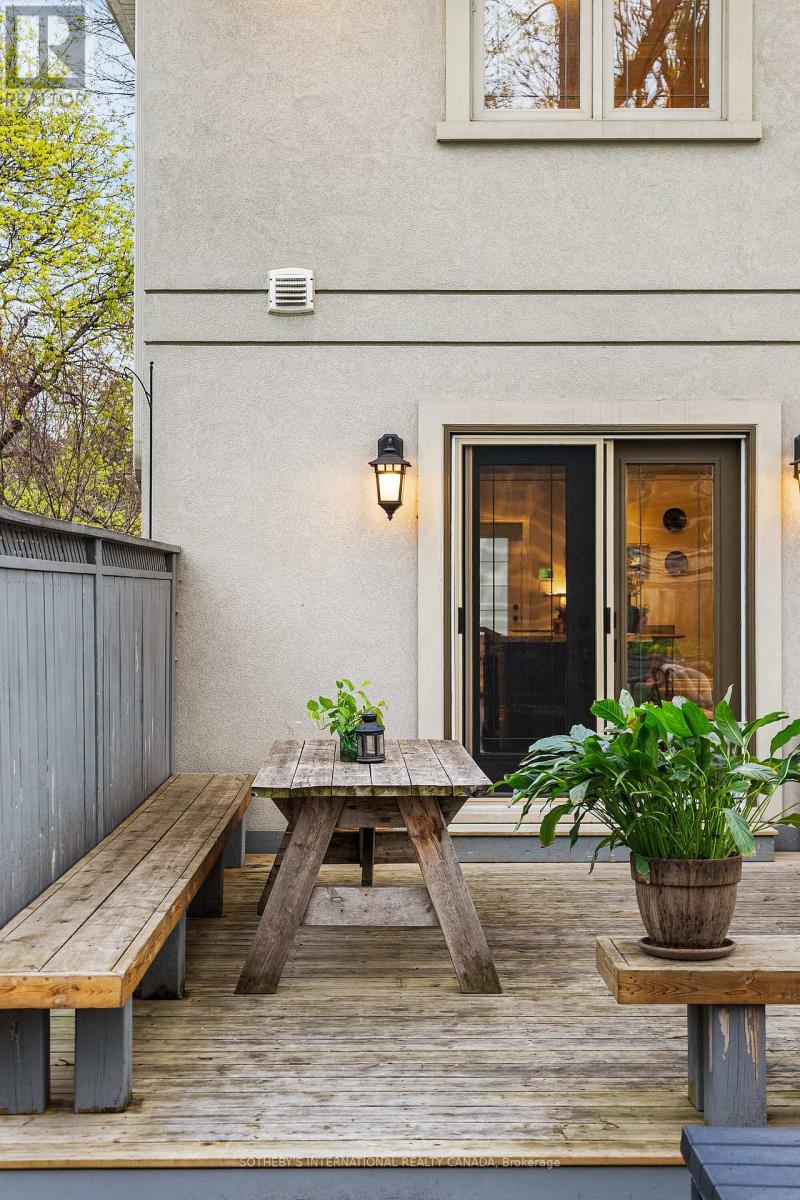 262 Martin Grove Road, Toronto, Ontario  M9B 4L5 - Photo 37 - W13220734