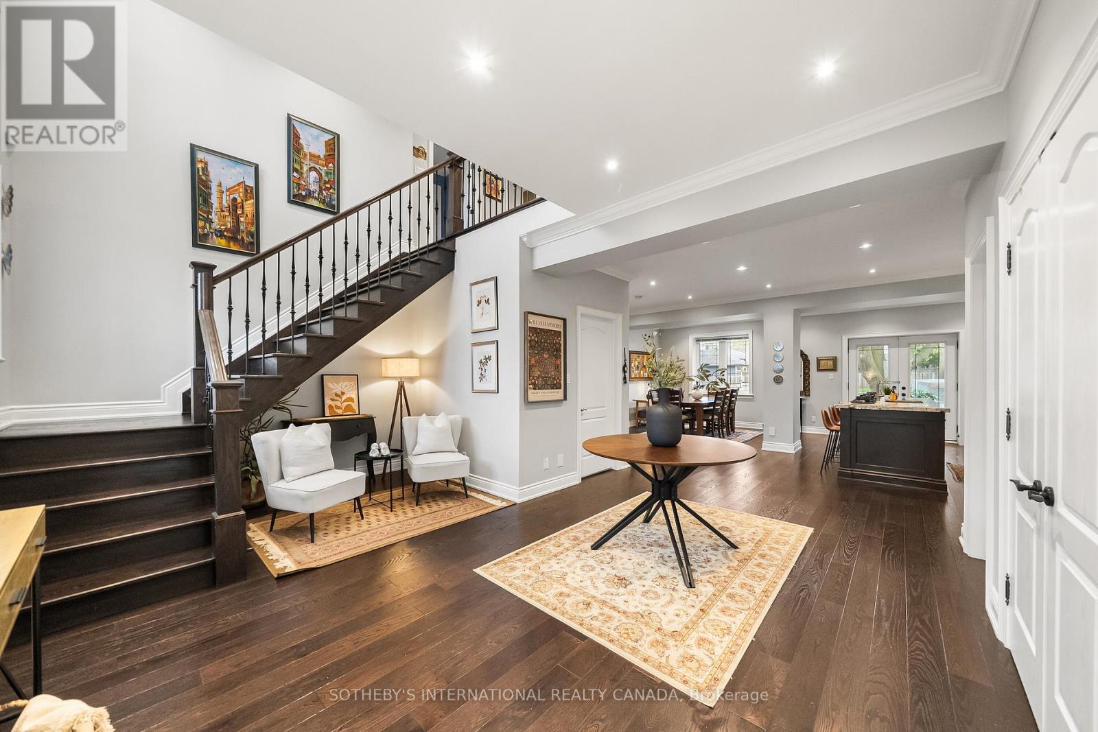 262 Martin Grove Road, Toronto, Ontario  M9B 4L5 - Photo 4 - W13220734