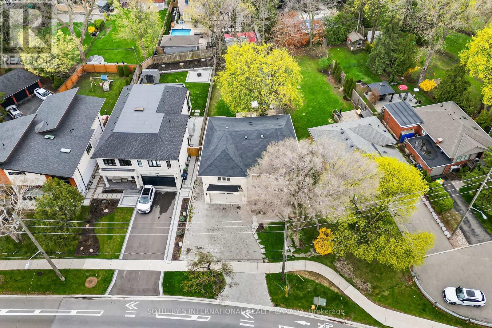 262 Martin Grove Road, Toronto, Ontario  M9B 4L5 - Photo 49 - W13220734