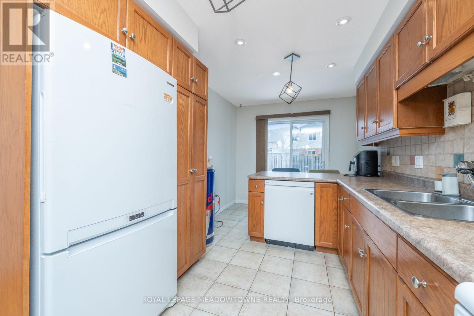 14 Costigan Court, Halton Hills, Ontario  L7G 6J2 - Photo 14 - W13220860