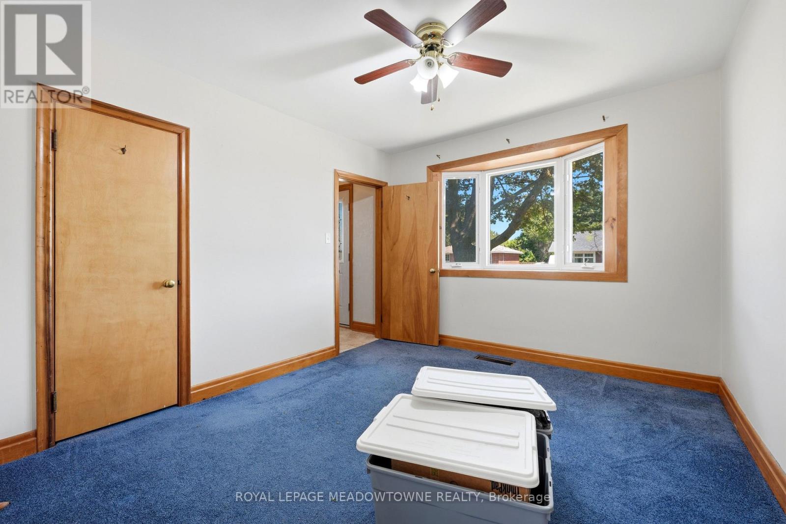 20 Delrex Boulevard, Halton Hills, Ontario  L7G 3X7 - Photo 20 - W13220870