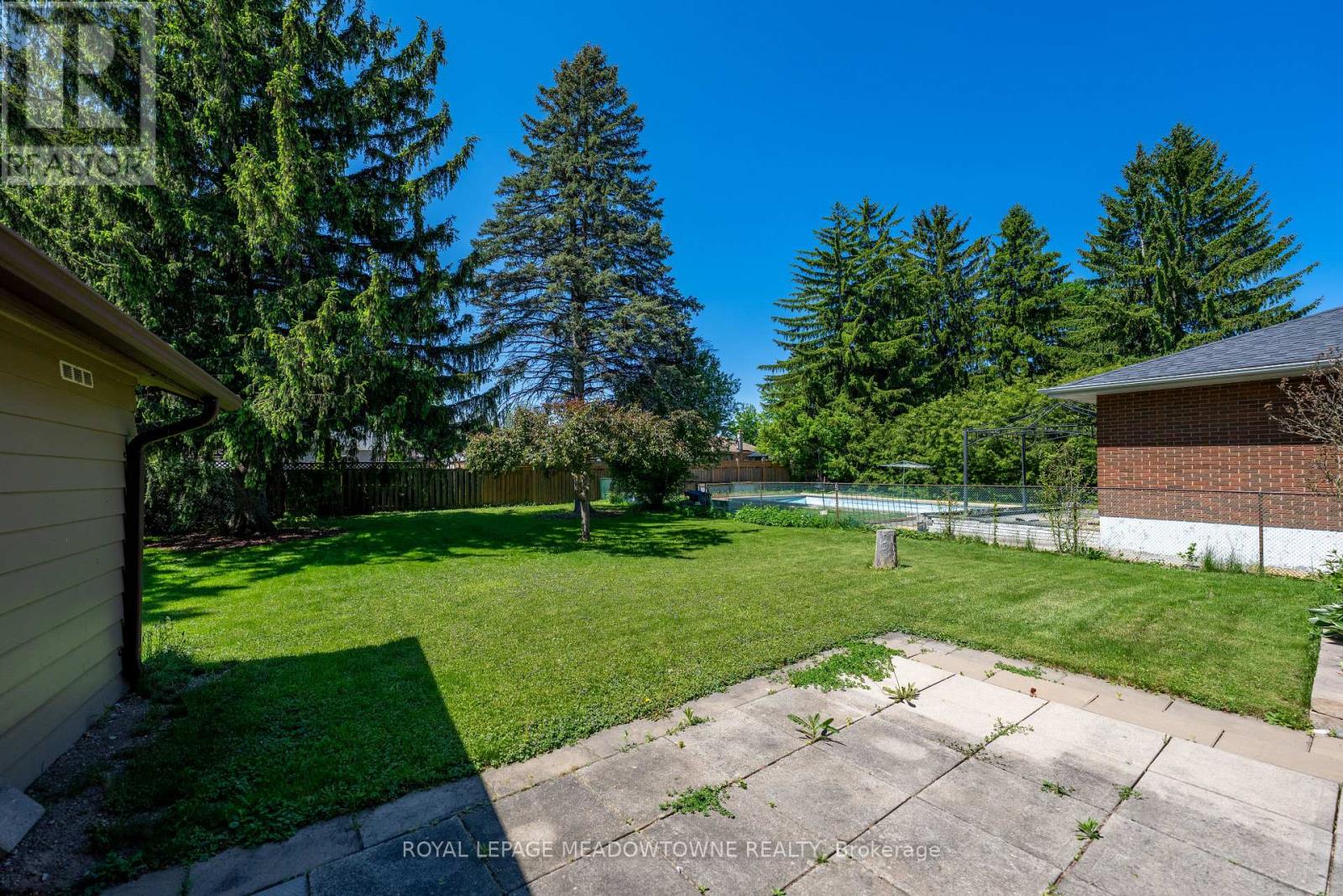 20 Delrex Boulevard, Halton Hills, Ontario  L7G 3X7 - Photo 34 - W13220870