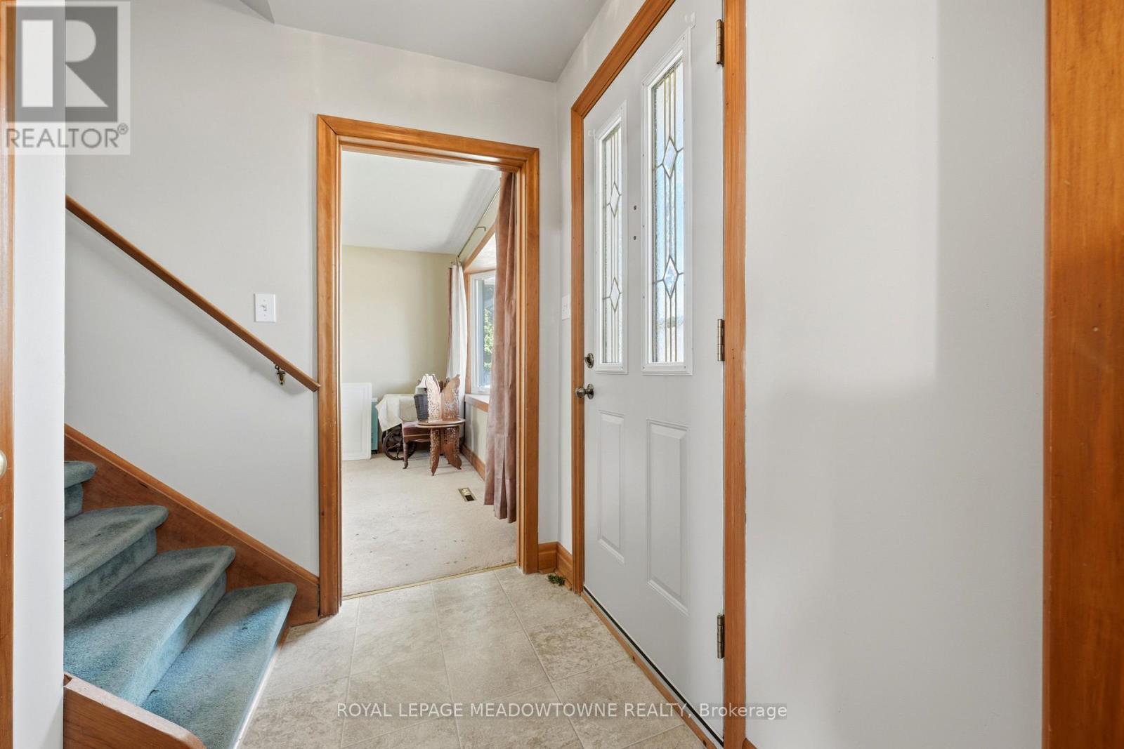 20 Delrex Boulevard, Halton Hills, Ontario  L7G 3X7 - Photo 7 - W13220870