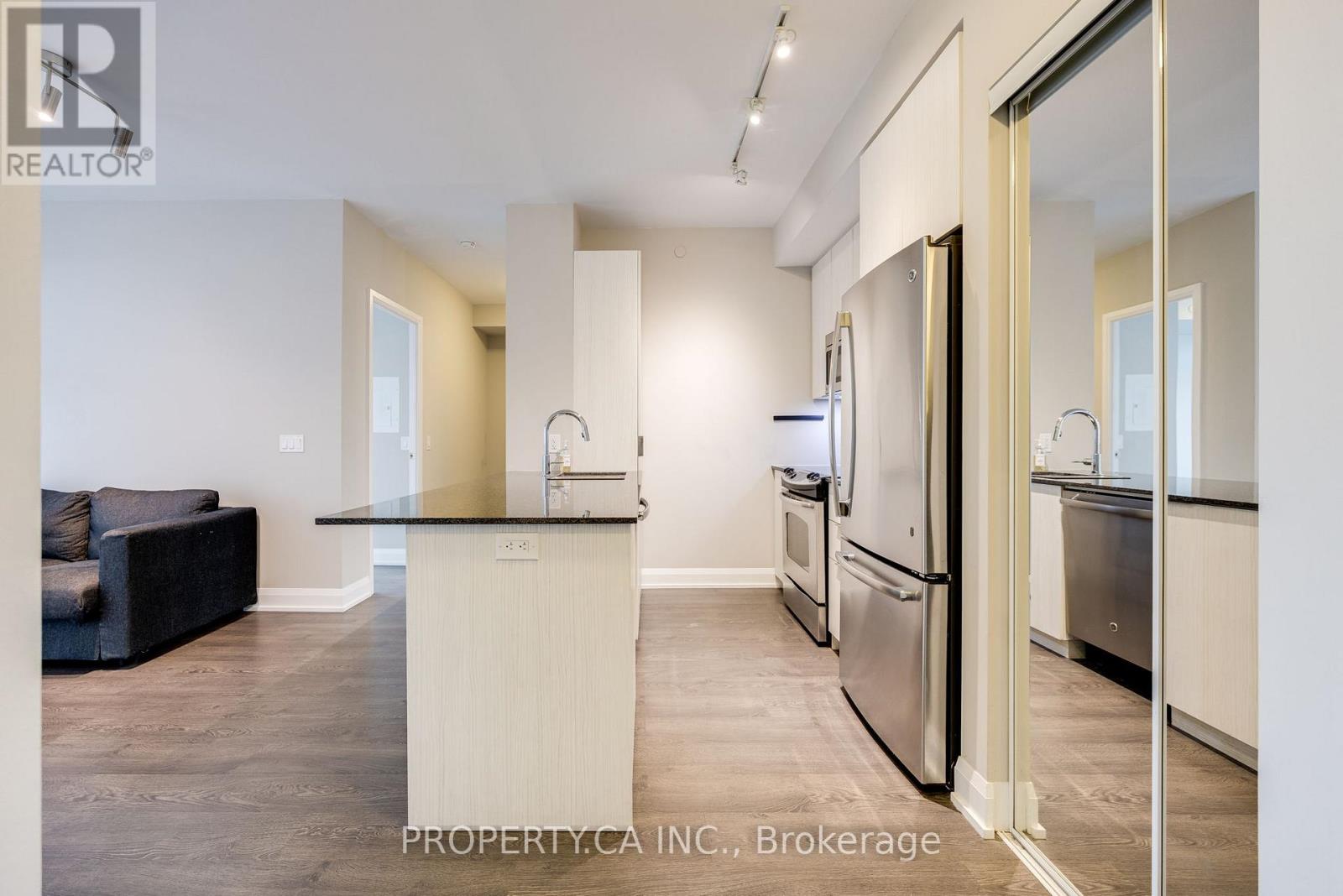 3509 - 56 Annie Craig Drive, Toronto, Ontario  M8V 0A8 - Photo 4 - W13220916