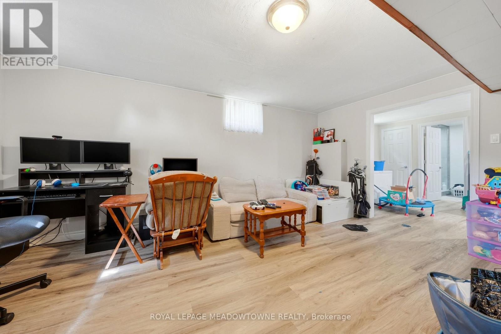 6 Gray Gate, Halton Hills, Ontario  L7G 3W3 - Photo 23 - W13220918
