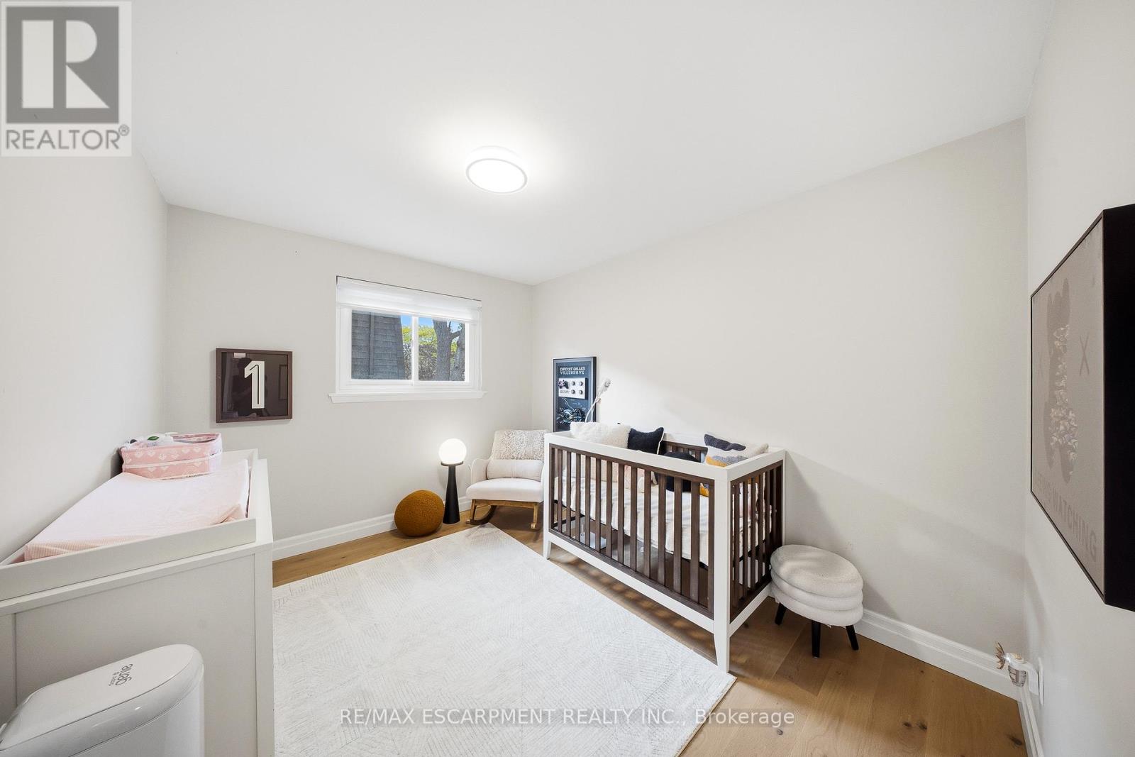 1251 Fairdale Drive, Mississauga, Ontario  L5C 1K3 - Photo 23 - W13220948