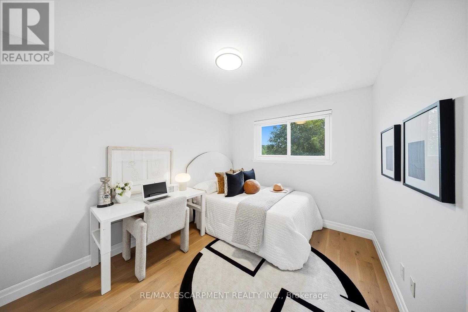 1251 Fairdale Drive, Mississauga, Ontario  L5C 1K3 - Photo 27 - W13220948