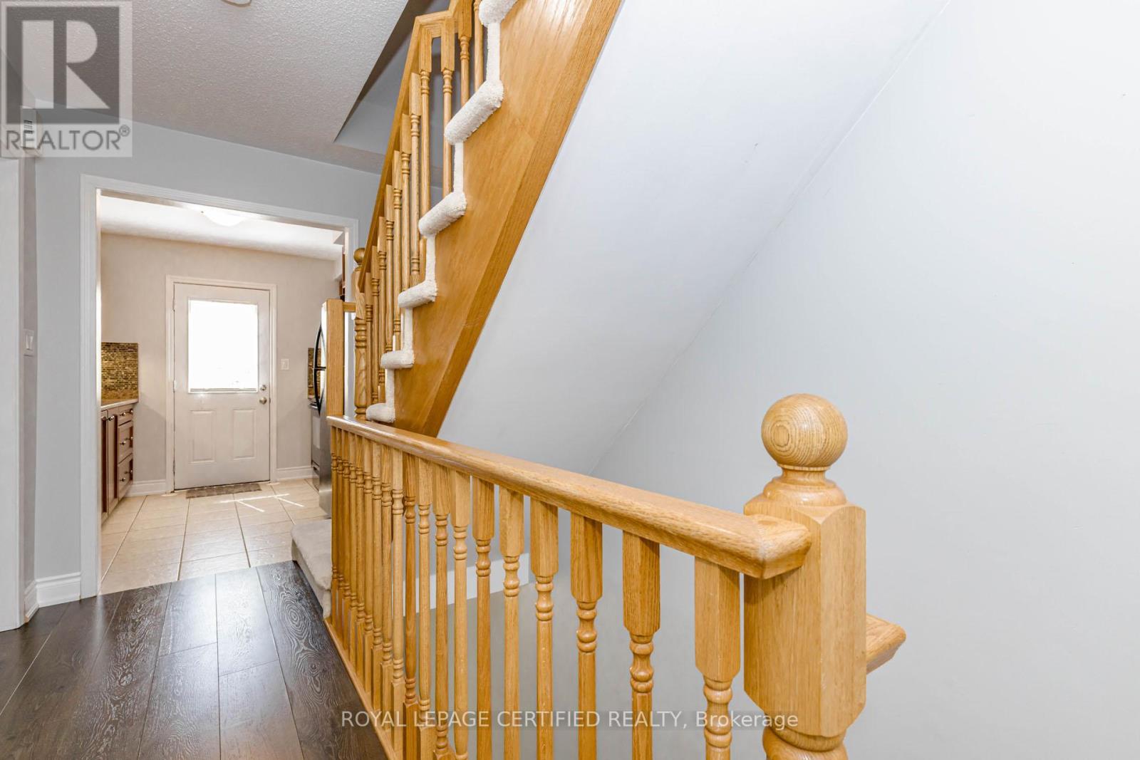557 Speyer Circle, Milton, Ontario  L9T 0Y1 - Photo 13 - W13220972