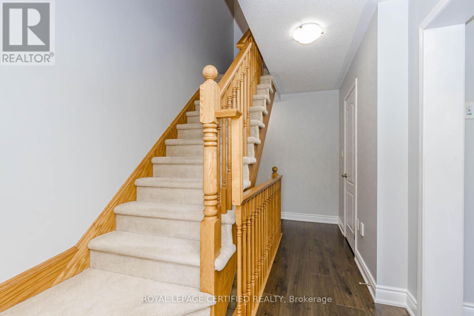 557 Speyer Circle, Milton, Ontario  L9T 0Y1 - Photo 14 - W13220972