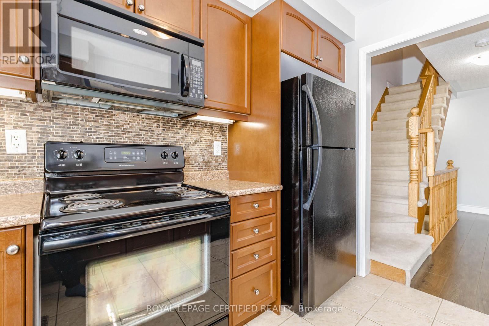 557 Speyer Circle, Milton, Ontario  L9T 0Y1 - Photo 17 - W13220972