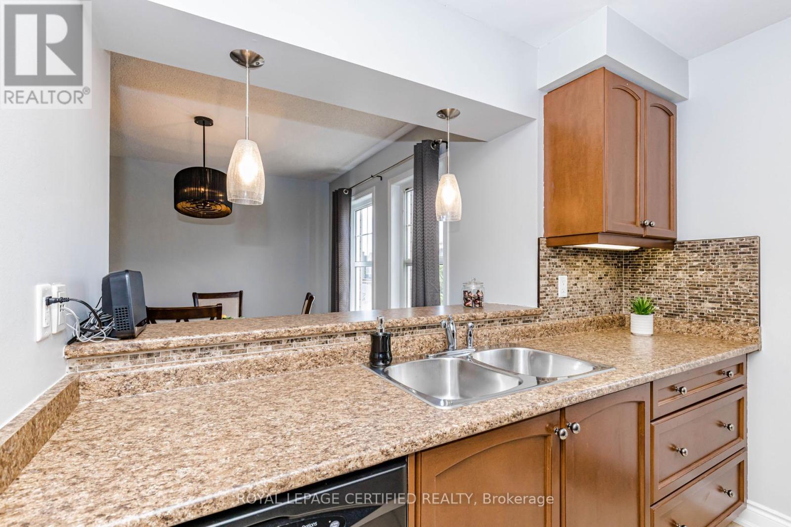 557 Speyer Circle, Milton, Ontario  L9T 0Y1 - Photo 21 - W13220972