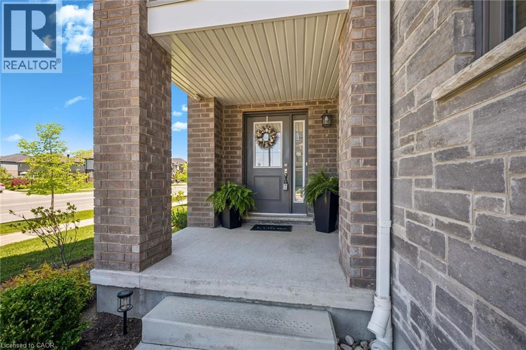 56 Bank Swallow Crescent, Kitchener, Ontario N2P 0J7 - Photo 5 - 40835184