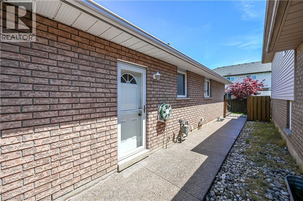 30 Tallman Street, Stoney Creek, Ontario  L8E 5Y2 - Photo 38 - 40833581
